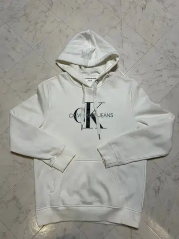 정품 초특가 Calvin Klein Jeans 화이트 후드티