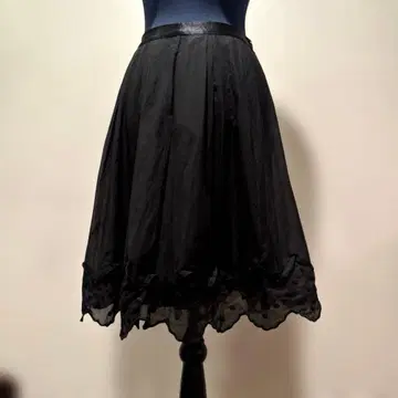 3.1 필립 림 블랙 스커트