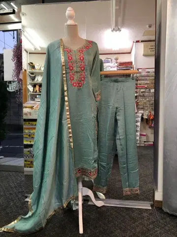 민트 그린 자수 원피스 세트