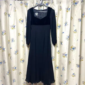 블랙 벨벳 쉬폰 롱 드레스