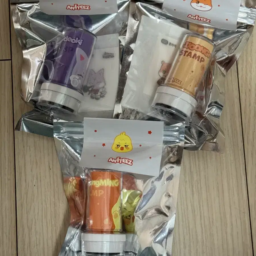 ATEEZ | 에이티즈 ATEEZ Ateez 8ROOM pop up ATINY RING #에이티즈