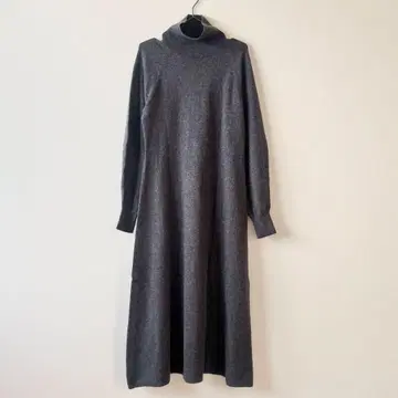 Spick&Span 하이넥 볼륨 슬리브 원피스 2022AW