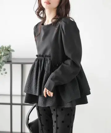 [ 새상품 ] 페플럼 상의 긴팔