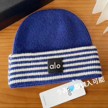 ALO YOGA 니트 모자 네이비/화이트 스트라이프
