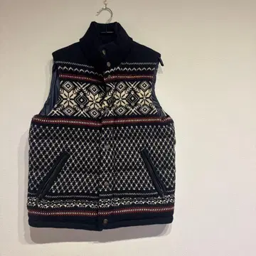 TOMORROWLAND tricot 노르딕 무늬 다운 베스트