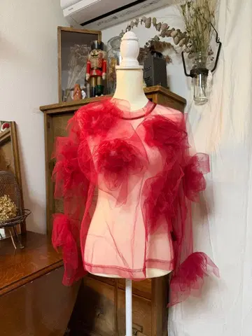 MIYAO 플라워 튤 상의