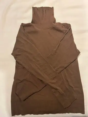 gicipi 지치피 카멜 코튼 터틀넥 size1