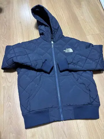 THE NORTH FACE 네이비 점퍼 S 사이즈