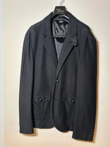 아르마니 블랙 자켓 겨울