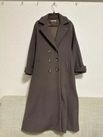 COHINA 코히나 백 플레어 체스터 코트 롱 코트