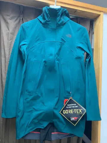 GORE-TEX 마운틴 파카 틸