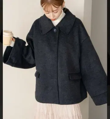 hinari 빅 컬러 미들 코트 블랙