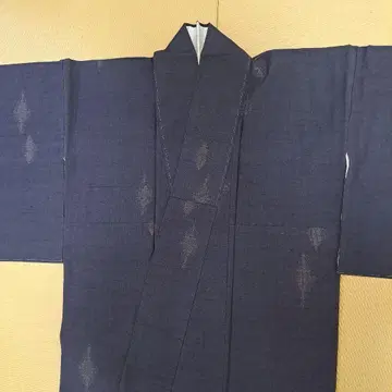 미사용 오시마 명주 다크 네이비 기모노
