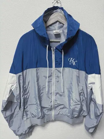 니시노 카나 트랙 자켓