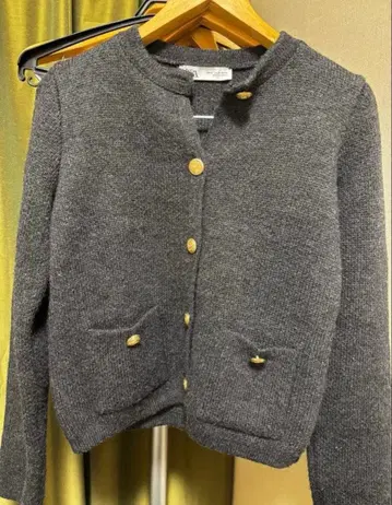 ZARA 다크 그레이 버튼 가디건 두꺼운 원단 M