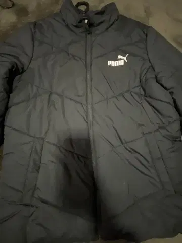 PUMA 블랙 다운 자켓 L 사이즈