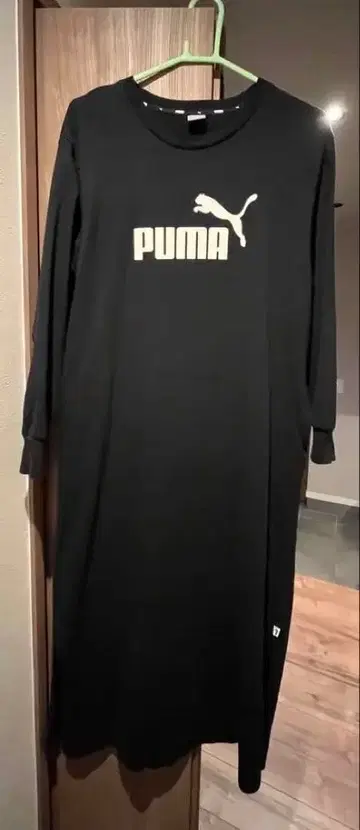 PUMA 블랙 롱 원피스 긴팔