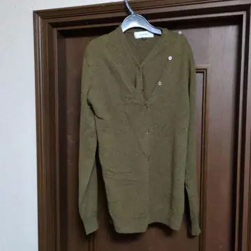 르쉘블루 가디건풍 V니트