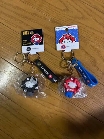 만박 회장 한정판 산리오 미야쿠미야쿠 키티 키링
