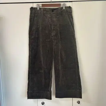 MHL. 마가렛호웰 코듀로이 팬츠 카키