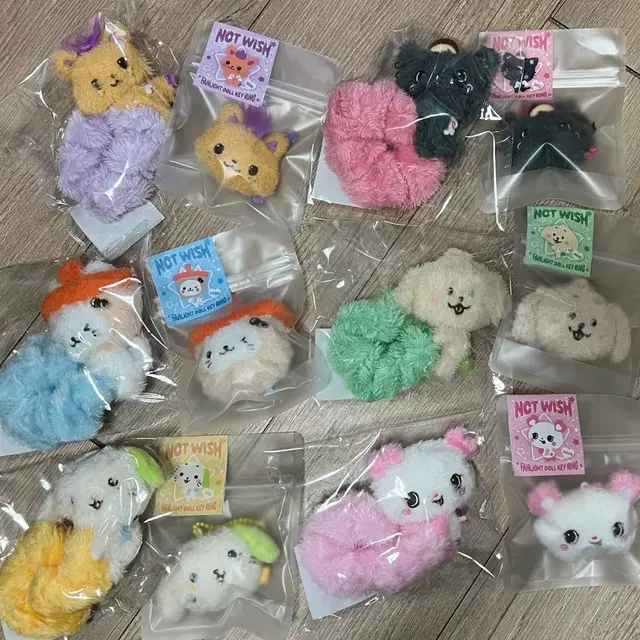 위시돌 스크런치 응원봉 키링 시오닝 쿠리 버블냥 댕트 룐룐 팡