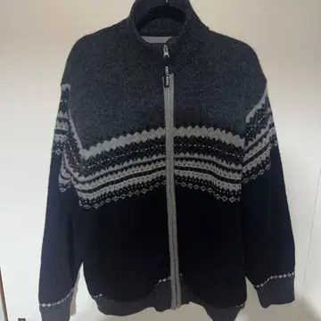 [ FIRSTDAWN ] 노르딕 무늬 플리스 자켓