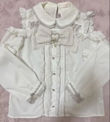 [ LIZLISA 빅 리본 오픈 숄더 블라우스 핑크 ] 양산형