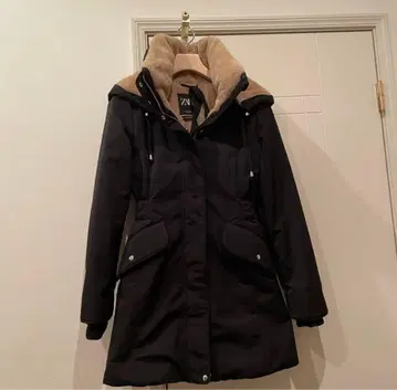 ZARA 후드 부착 다운 자켓 블랙 롱 자라 XS S