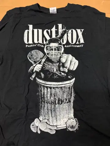 더스트박스 T셔츠