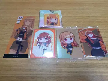 컬러풀 피치 에토 아크릴 키링과 카드 세트