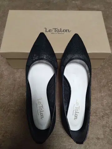 르 탈론 Le Talon 플랫슈즈 레이스 블랙