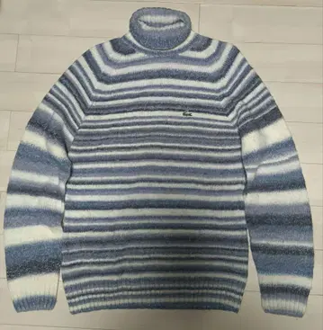LACOSTE 라코스테 악어 보더 무늬 터틀넥 울 니트 스웨터