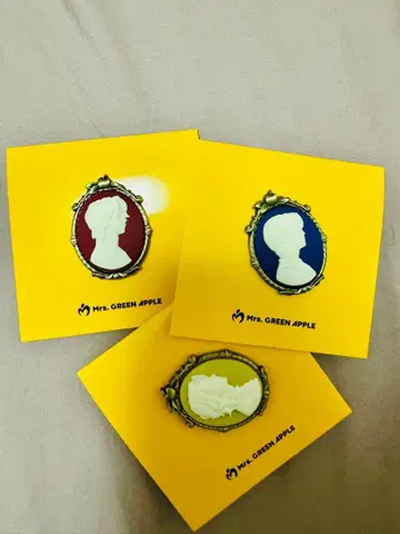 Mrs. GREEN APPLE 키링