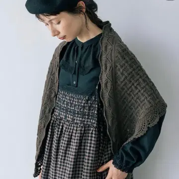 사만사 모스모스 트라이앵글 니트 스톨 다크 브라운