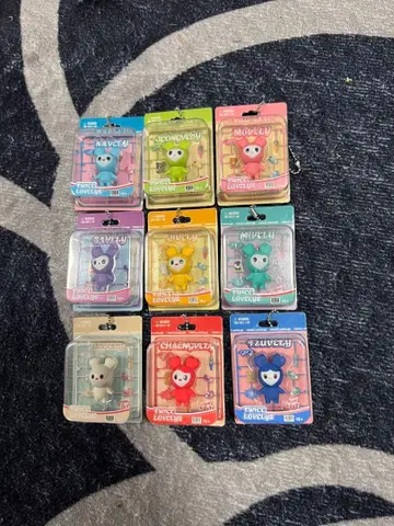 TWICE LOVELYS 프리스타 마스코트 참 컴프