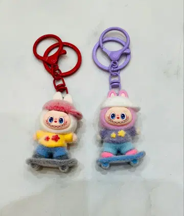 러브브 스케이트보드 캐릭터 키링 2개 세트