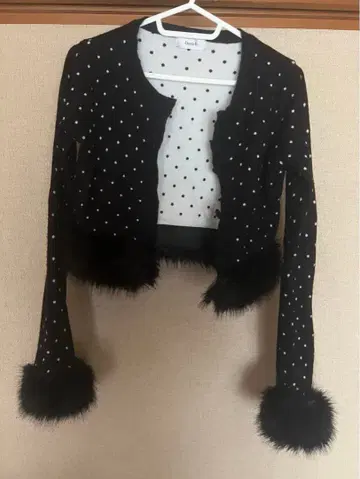 Darich 도트 자카드 페더 니트 가디건