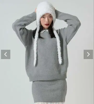 tinajojun 레이스 장식 둥근 카라 니트 풀오버