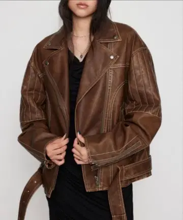 LAGUA GEM BELTED OVER VINTAGE 자켓