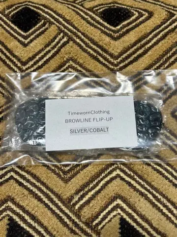 At Last 브로우 라인 립 업