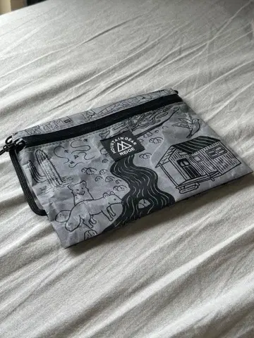 RIDGE MOUNTAIN GEAR Travel Pouch