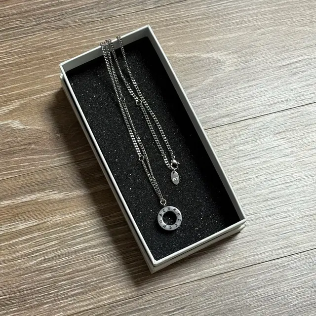 세븐틴 6주년 목걸이