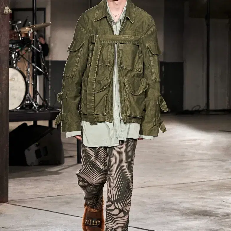dries van noten 오버다이 카고 자켓