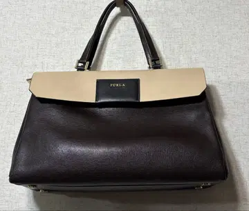 FURLA 개성 있는 토트백 새상품급