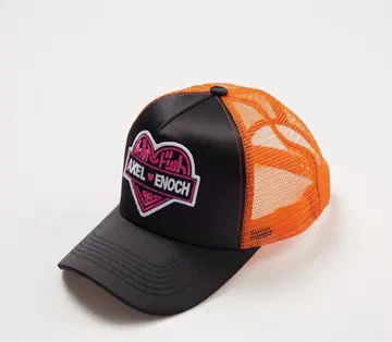 RE. 캡 나카 리이사 R.E. 도트