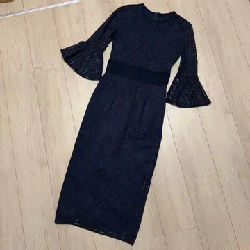 새상품 라그나문 플레어 슬리브 전체 레이스 원피스 네이비 S 엘케이