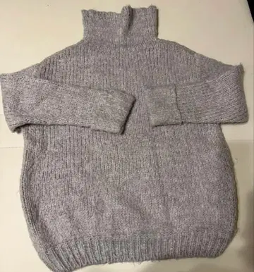 Sirdal 그레이 터틀넥 스웨터