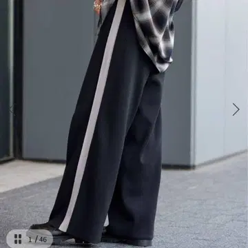 저널 스탠다드 워셔블 트랙 팬츠 블랙