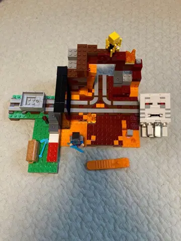 레고 마인크래프트 21143 어둠의 포탈