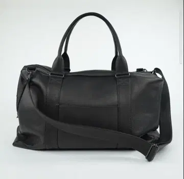 새상품급 일본제 MROLIVE 가죽 보스턴 백 소가죽 숄더백